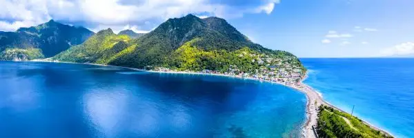 Tropical island lifestyle through Caribbean investment immigration programs